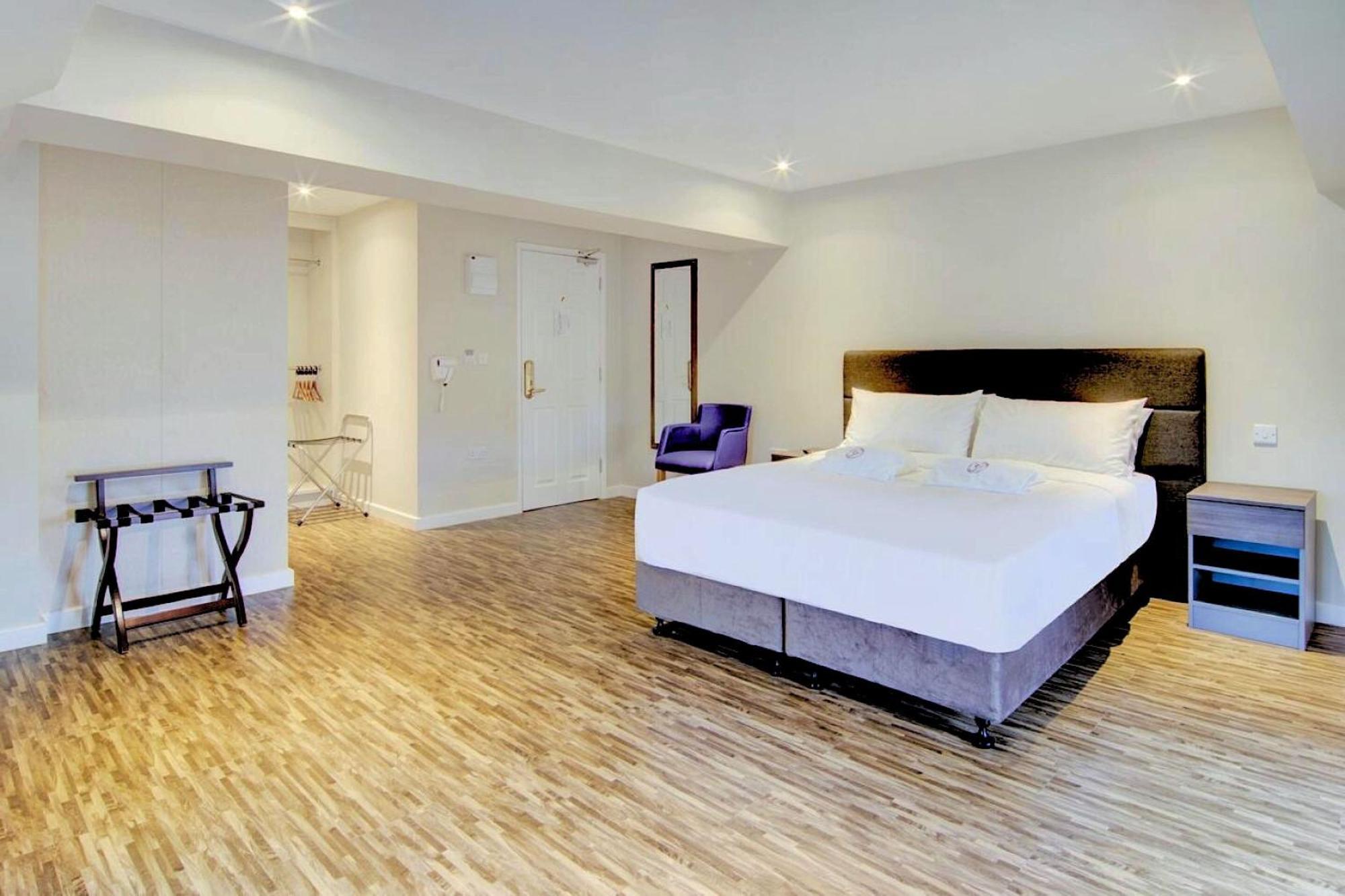 Oyo The Gissons Hotel Exminster Экстерьер фото