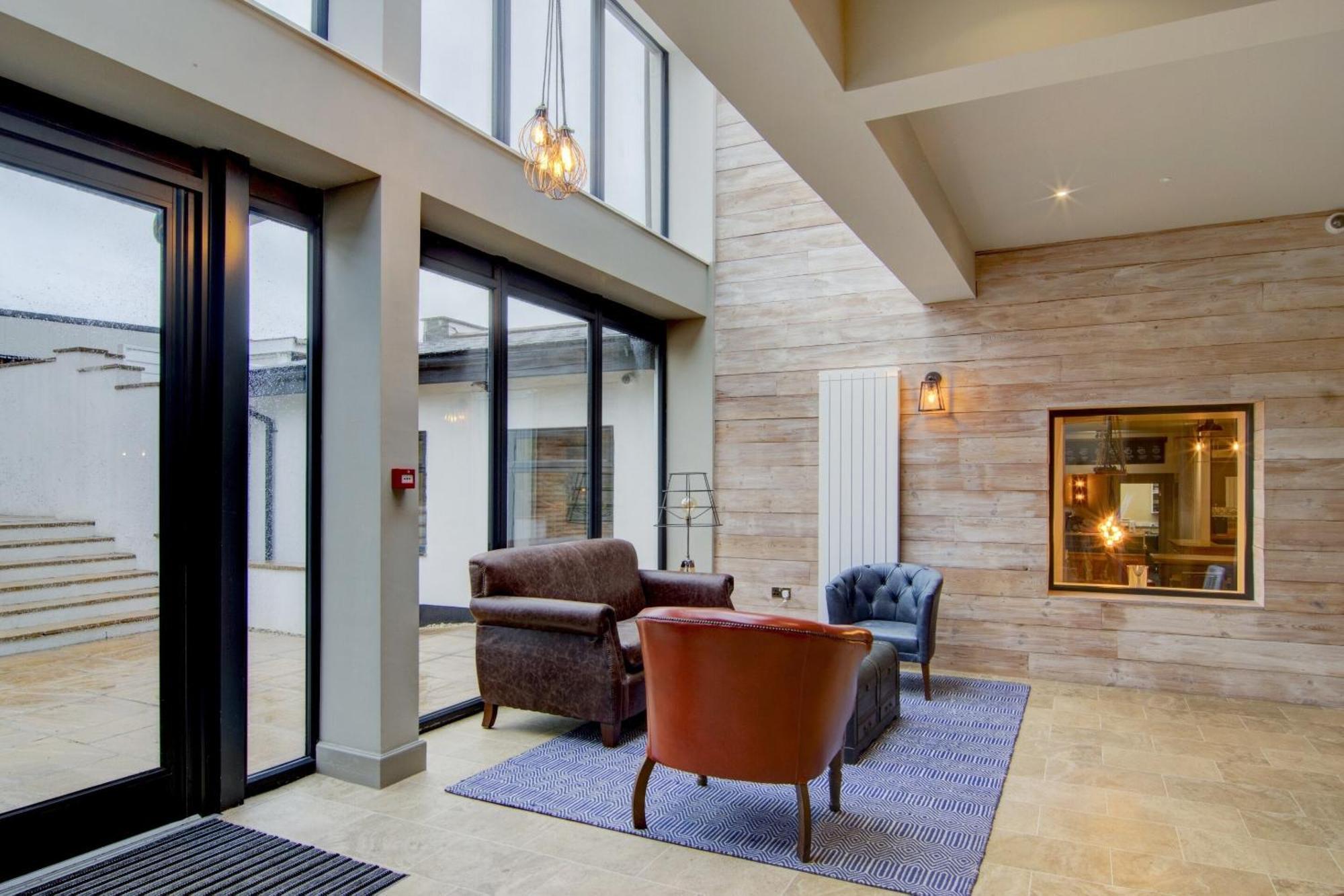 Oyo The Gissons Hotel Exminster Экстерьер фото